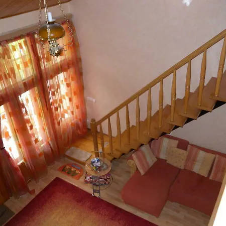 Ferienhaus In - Balaton 19923 Siófok