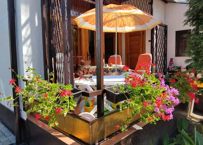 Feriehus In - Balaton 19923 *