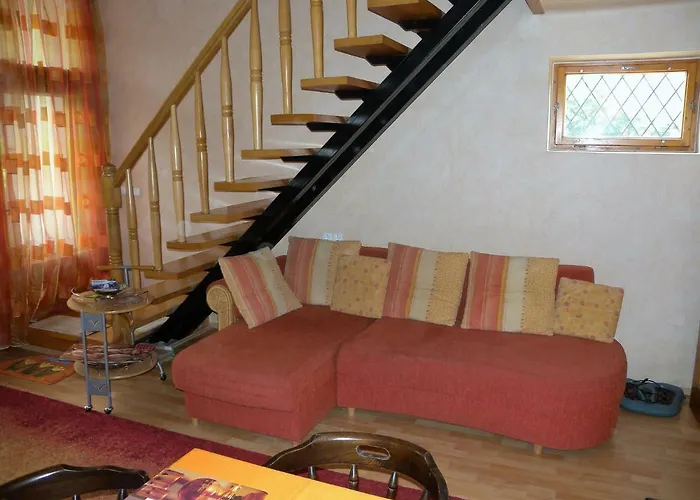 In - Balaton 19923 Feriehus *